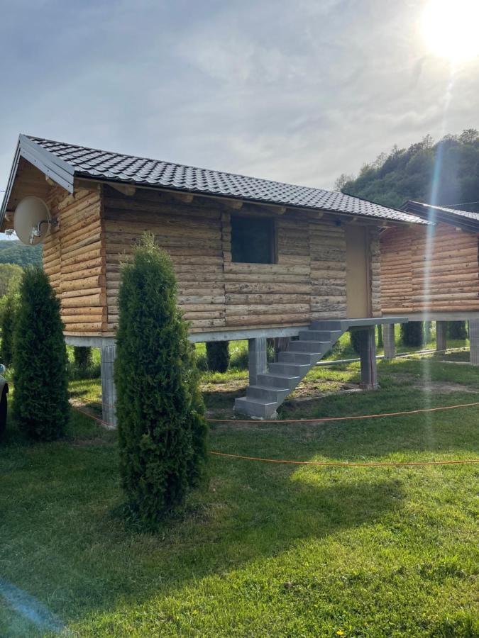 Auto Kamp Lav Hotel Kulen Vakuf Exterior photo